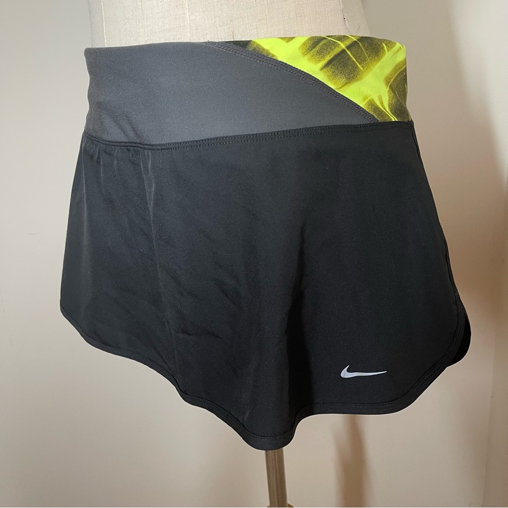 Nike Women’s Black Yellow Dri-Fit Tennis/Golf/Swim Skirt Panty Zip Pocket- SZ S - Picture 3 of 10